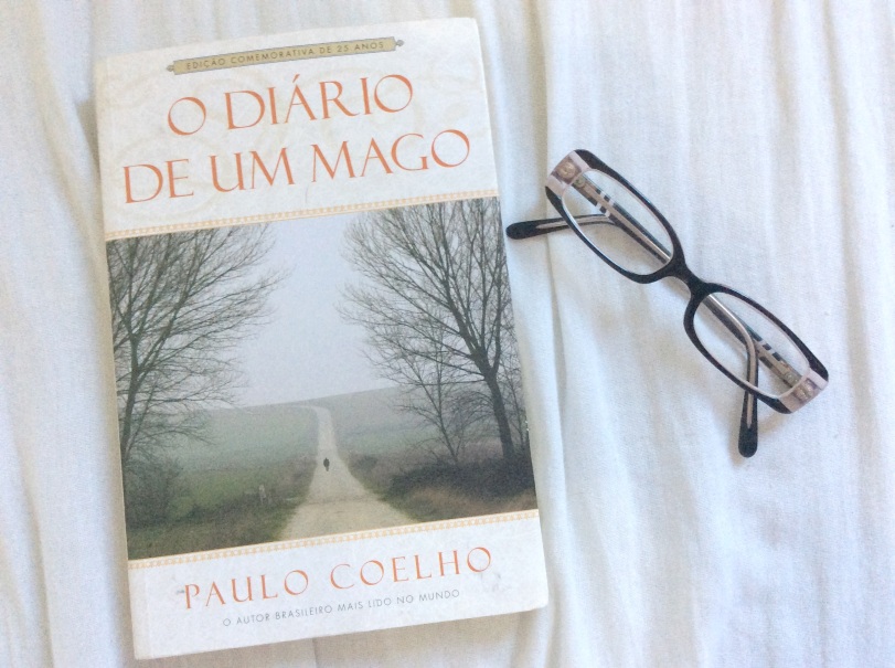 Resenha - O Diário De Um Mago Paulo Coelho.jpeg
